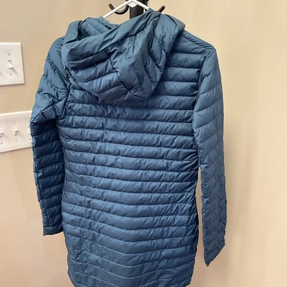 lululemon athletica Pack it Down 700 Down Fill Deep Blue Puffer Coat - Picture 3 of 4
